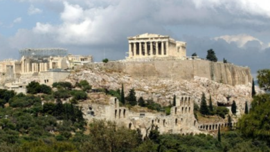 Photo of Coronavirus, la Grecia riapre i confini ai turisti italiani