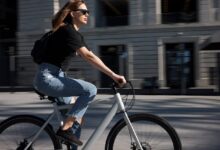 Photo of E-Bike o scooter per andare a lavoro: pro e contro